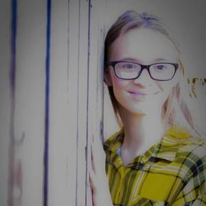 Meet your Posher, Tia